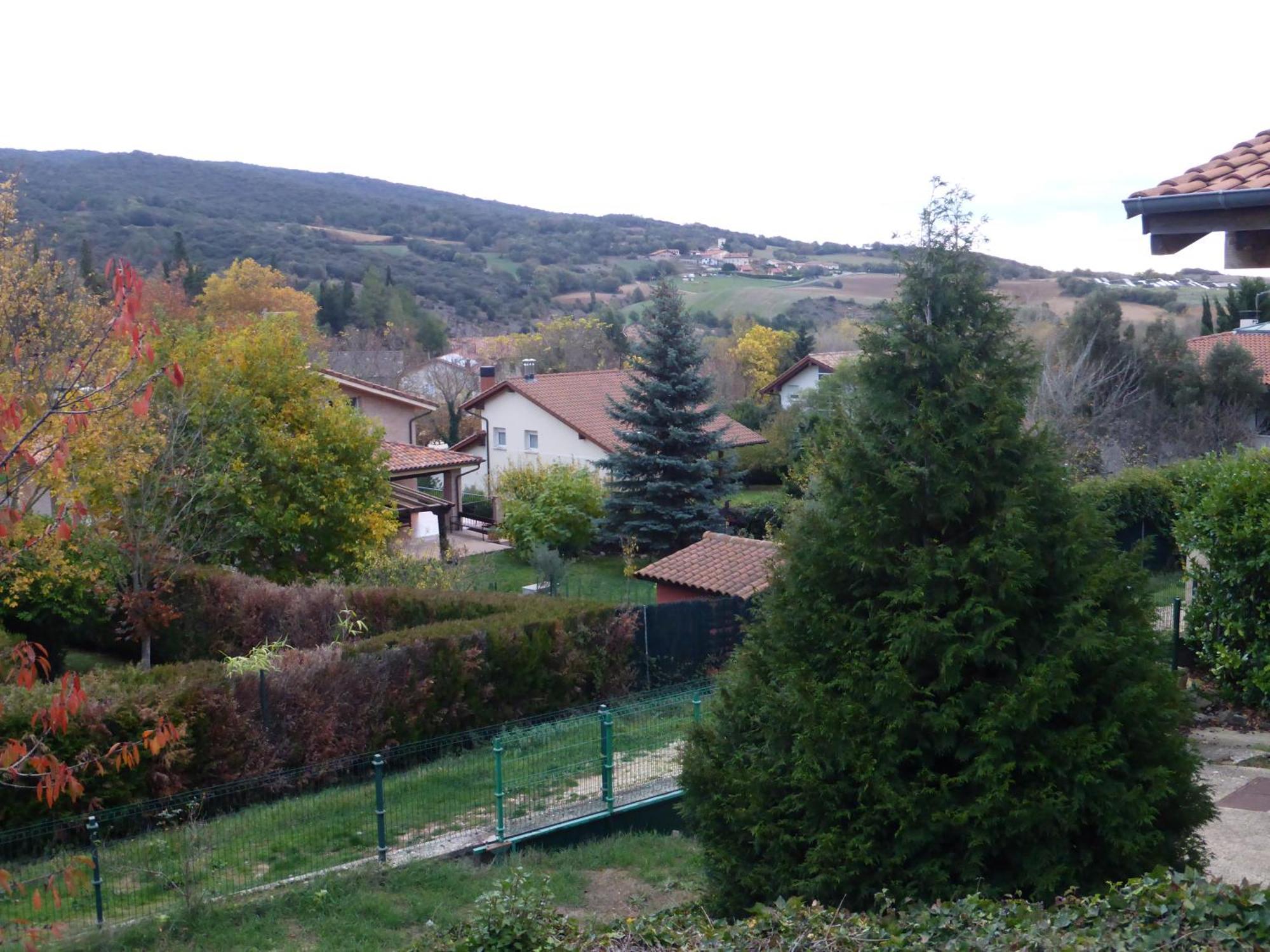 Una Casa Con Vistas En Pobes Екстериор снимка