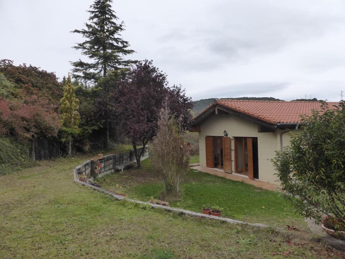 Una Casa Con Vistas En Pobes Екстериор снимка