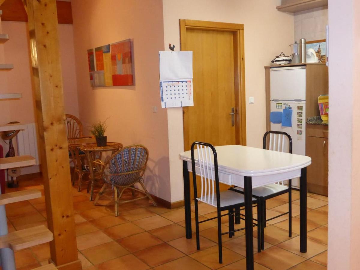 Una Casa Con Vistas En Pobes Екстериор снимка