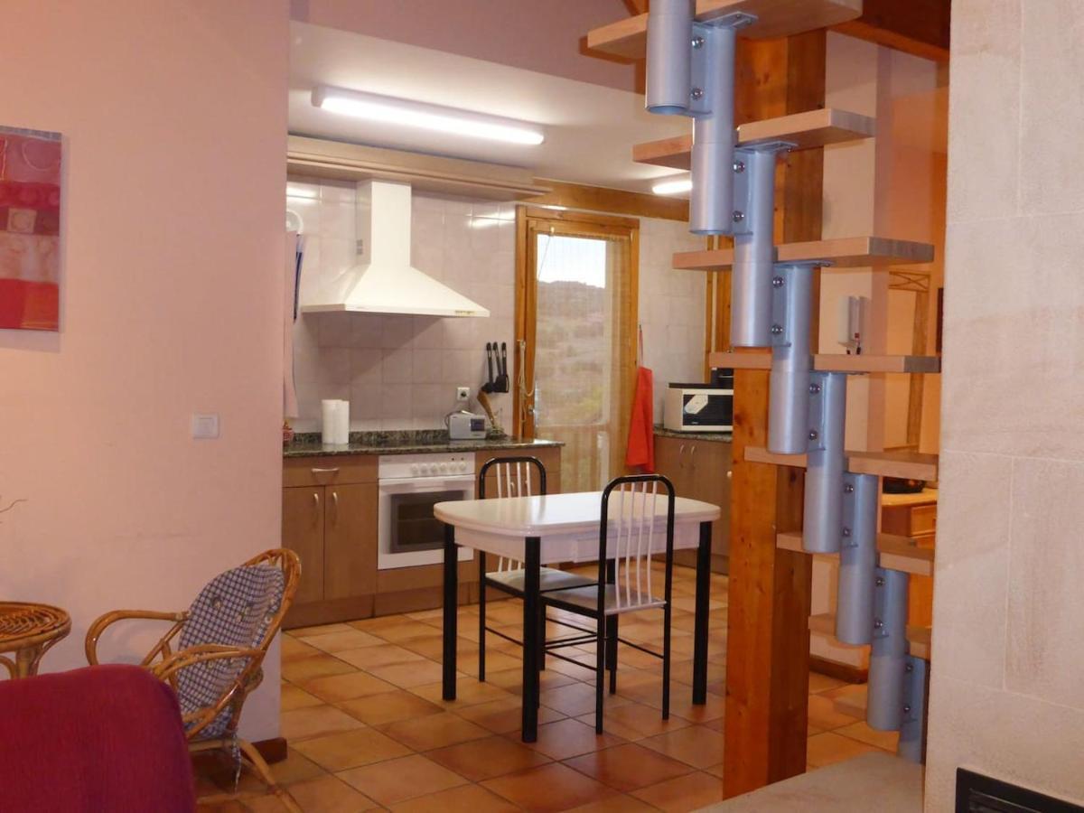 Una Casa Con Vistas En Pobes Екстериор снимка
